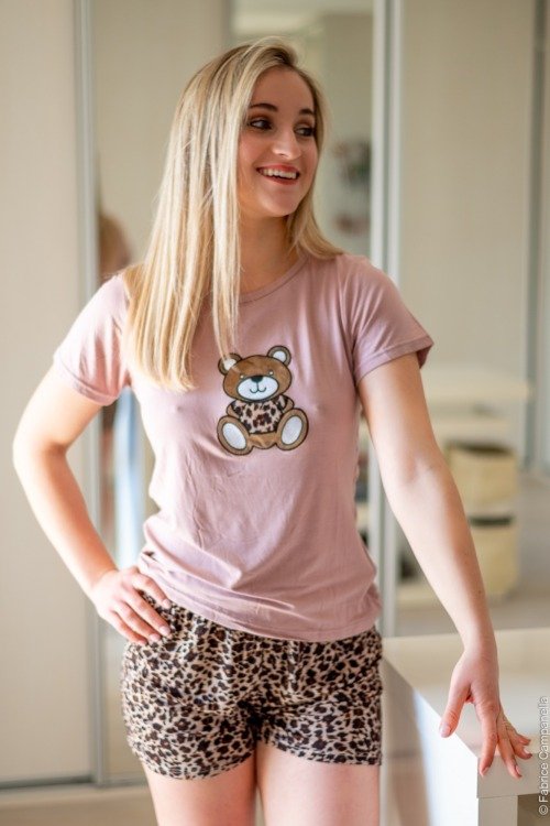 Pyjama short au doux motif léopard IDEES SAINT VALENTIN motif léopard